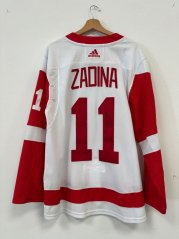 NHL Podepsaný dres Detroit Red Wings - Filip Zadina